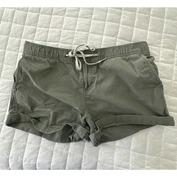 VUORI Womens Shorts Medium Green The Rise The Shine Ripstop Hiking Outdoor Gorp - Picture 1 of 11